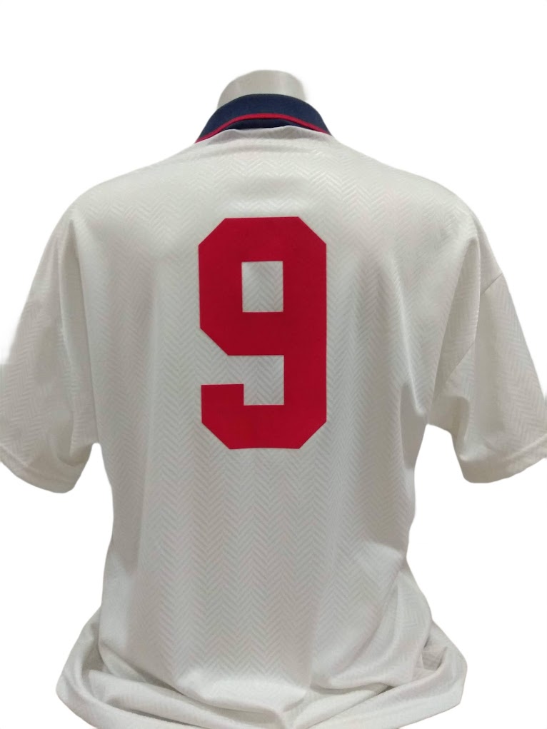 Espetacular Camisa Inglaterra 1993/1995 - #9 Les Ferdinand - Player - de Coleção