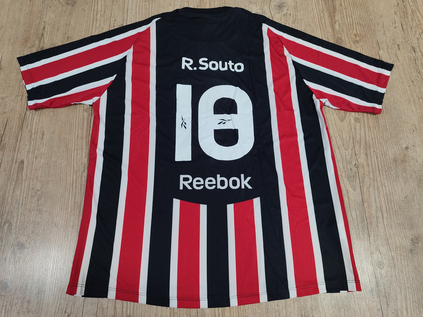 Sao Paulo Shirt - Away - Game Worn - #18 - Gorgeous