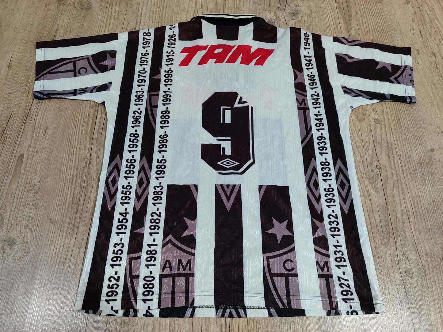 Absolute Rarity - Atlético Mineiro Shirt - Dates 1995/1996