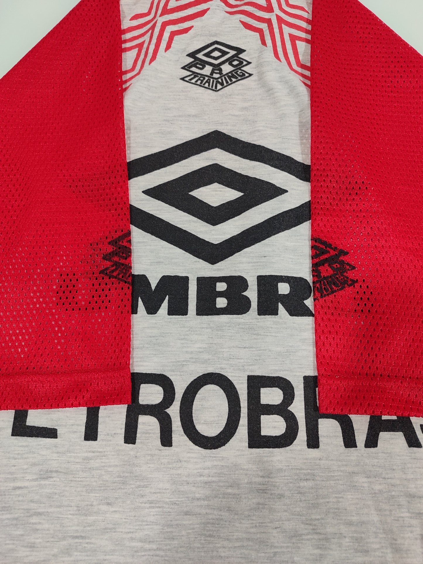 Bela e Rara Camisa do Flamengo - Treino - 1995 - Clássica da Umbro