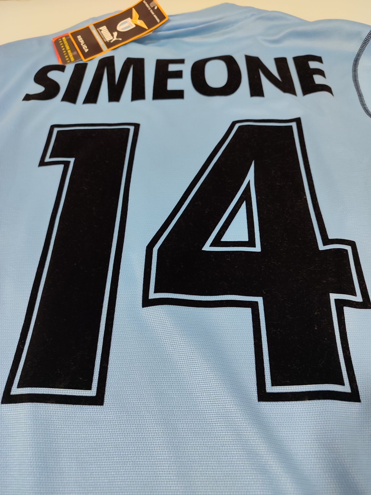 Espetacular Camisa da Lazio - Itália - 2001/2002 - Modelo Player na Etiqueta! Simeone!