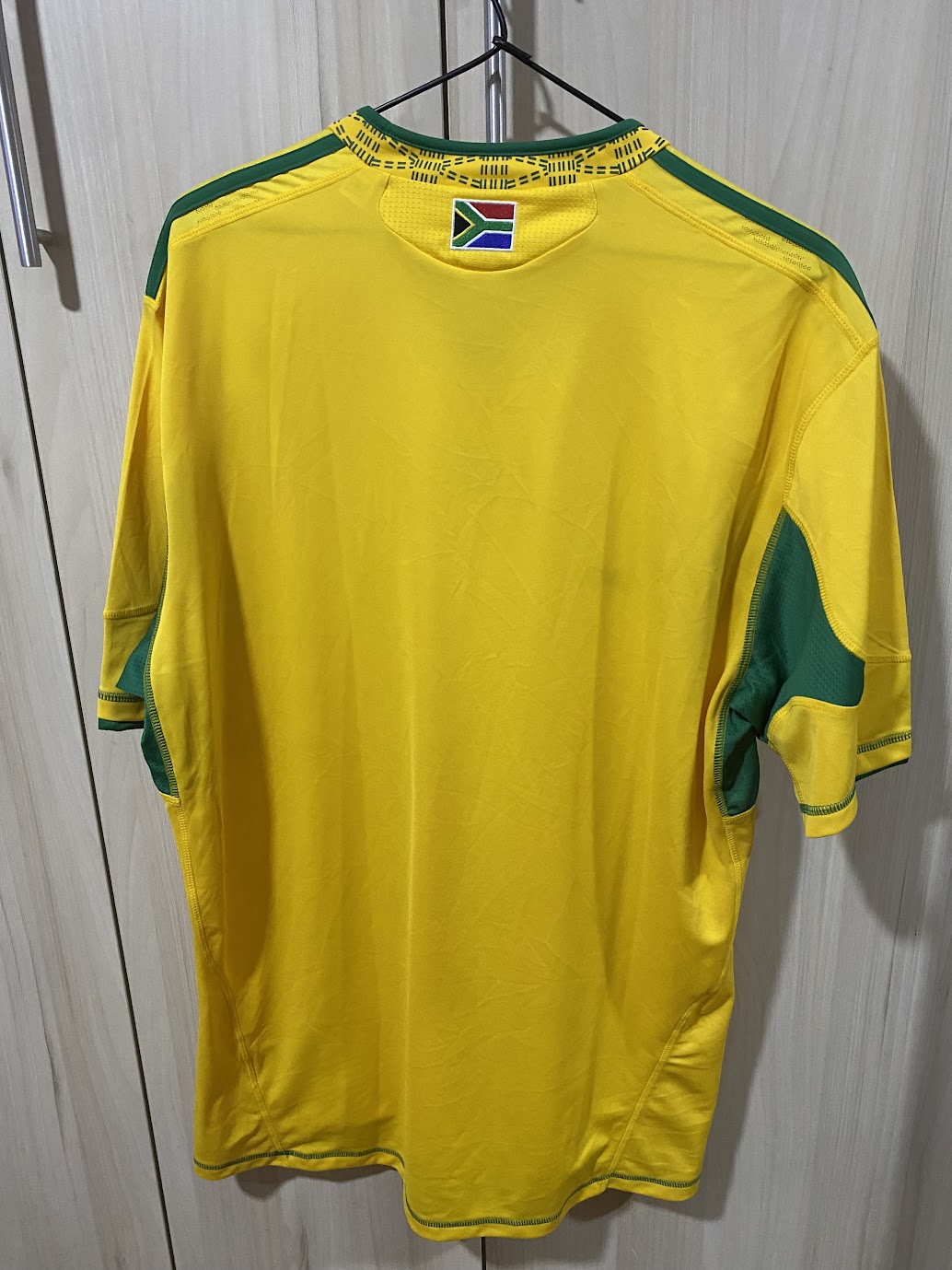 Camisa África do Sul Home 2010 - Tamanho XL (57x78 cm)