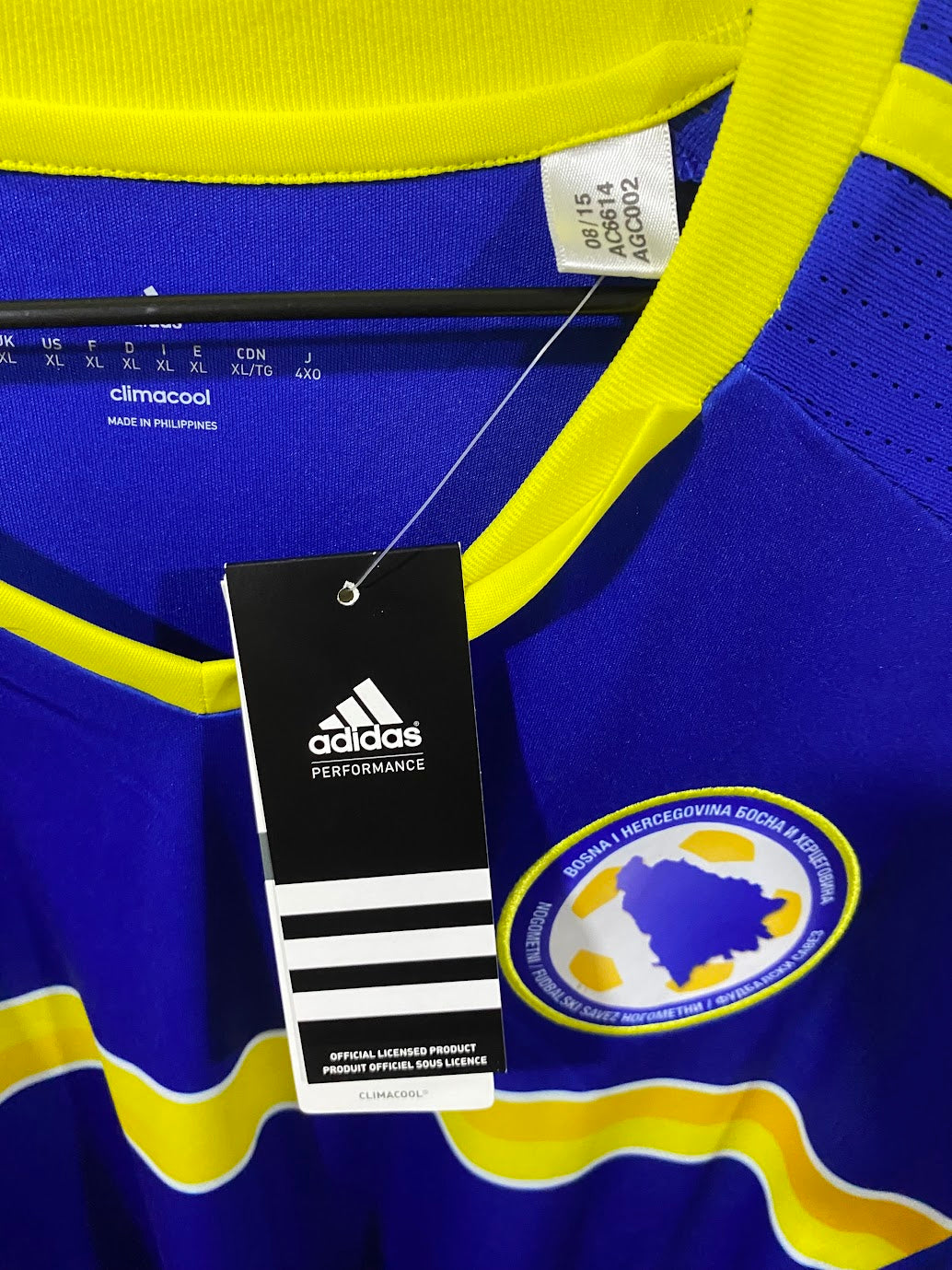 Bosnia Home Shirt 2016 - Size XL (59x79 cm)