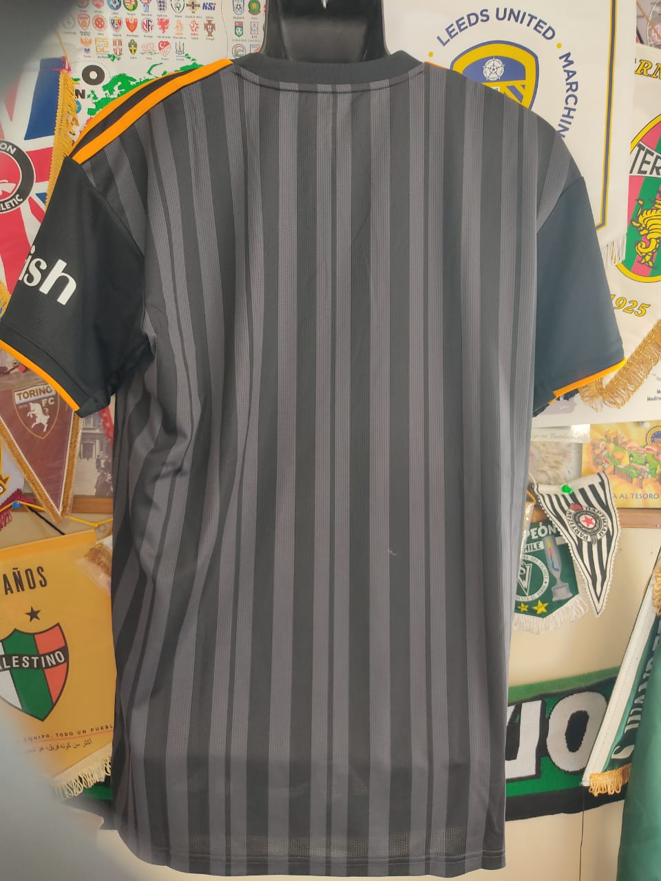 Leeds United England away shirt 2022/23