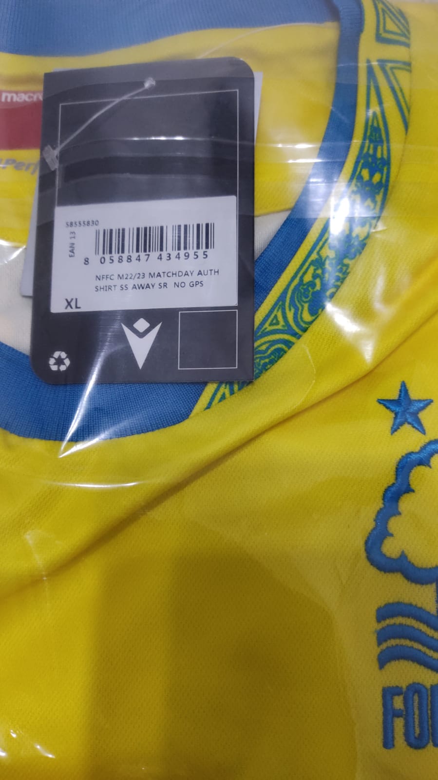 Nottingham Forest 2022/23 season shirt