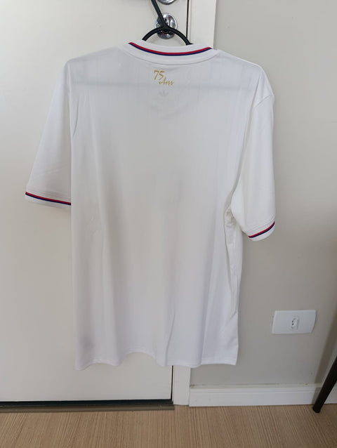Camisa Lyon 75 Anos – costas, 75 Ans bordado na nuca