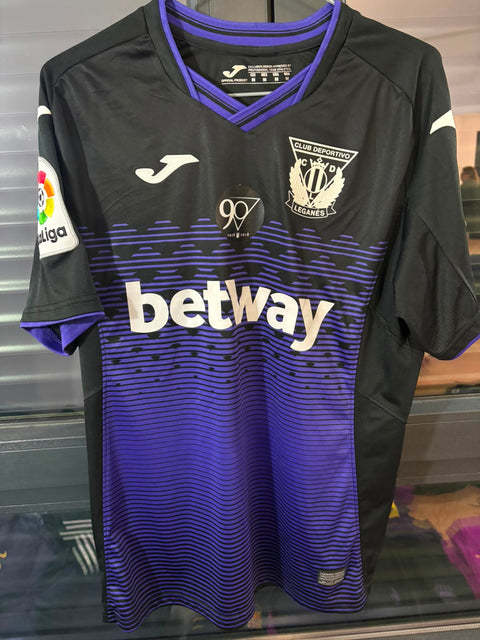 Camisa CD Leganés Preta e Roxa - El Zhar 10 - Joma - De Jogo