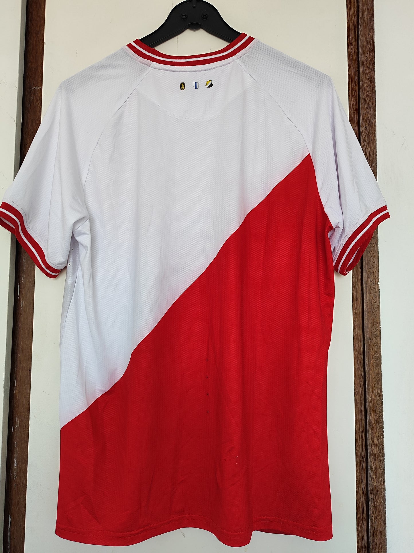 Camisa FC Utrecht Home 2023-24 Castore - Modelo Jogador