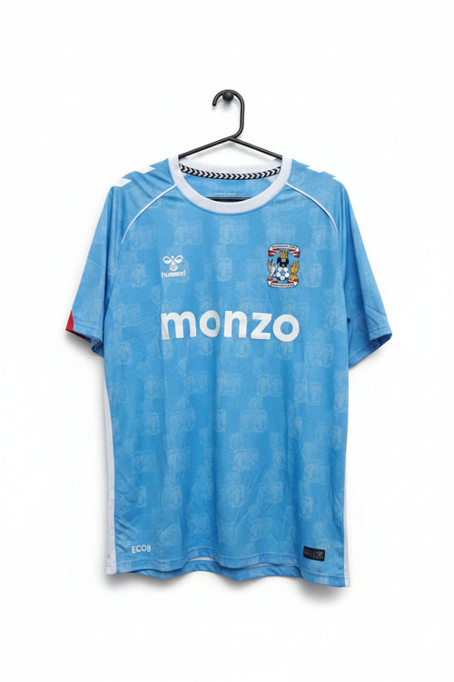 Coventry City Home 2025/26: a camisa dos Sky Blues que todo colecionador precisa conhecer