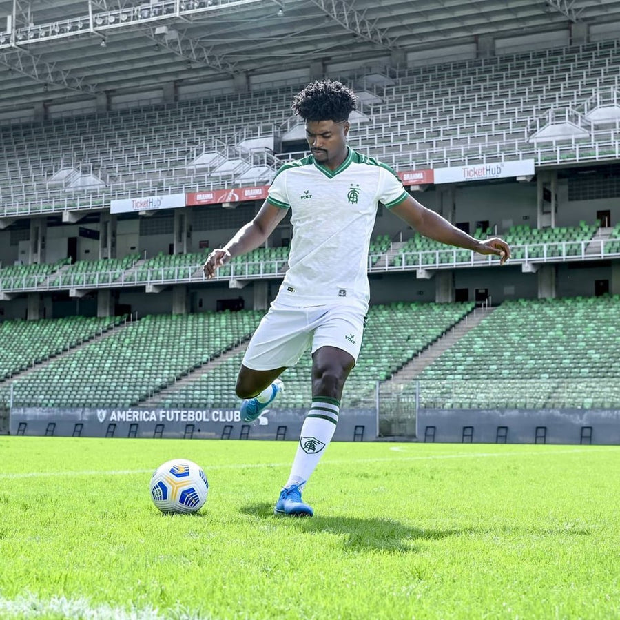 A Camisa do América Mineiro: O Coelho de 110 Anos e a Tradição Verde e Preta