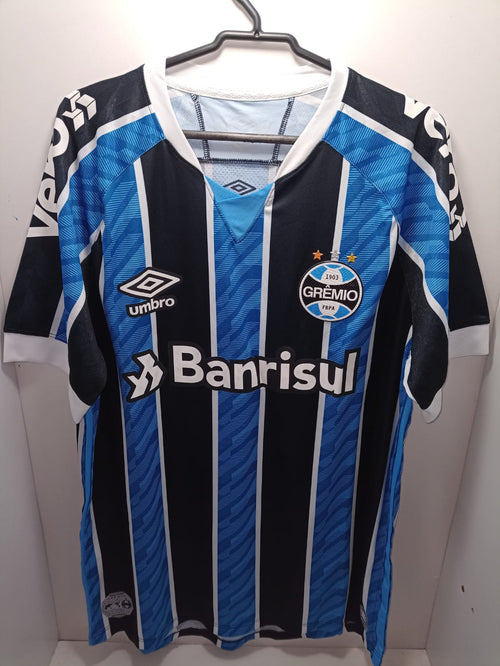 A Camisa Azul-Celeste do Grêmio: A Estrela Dourada e o Tricolor Imortal
