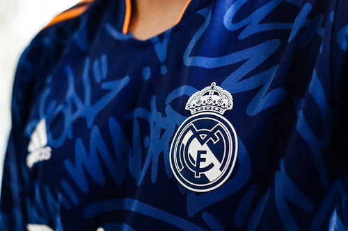 Camisa Panathinaikos com Flávio Conceição: Uma Relíquia Verde do Futebol Europeu