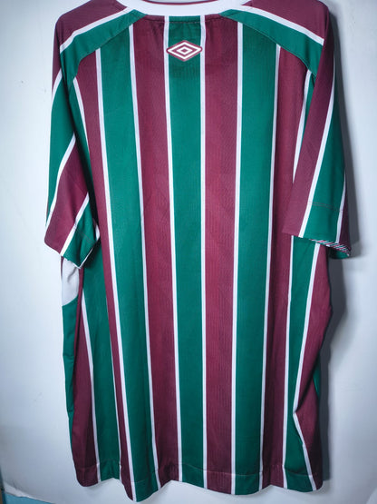 Camisa Fluminense Umbro com defeito