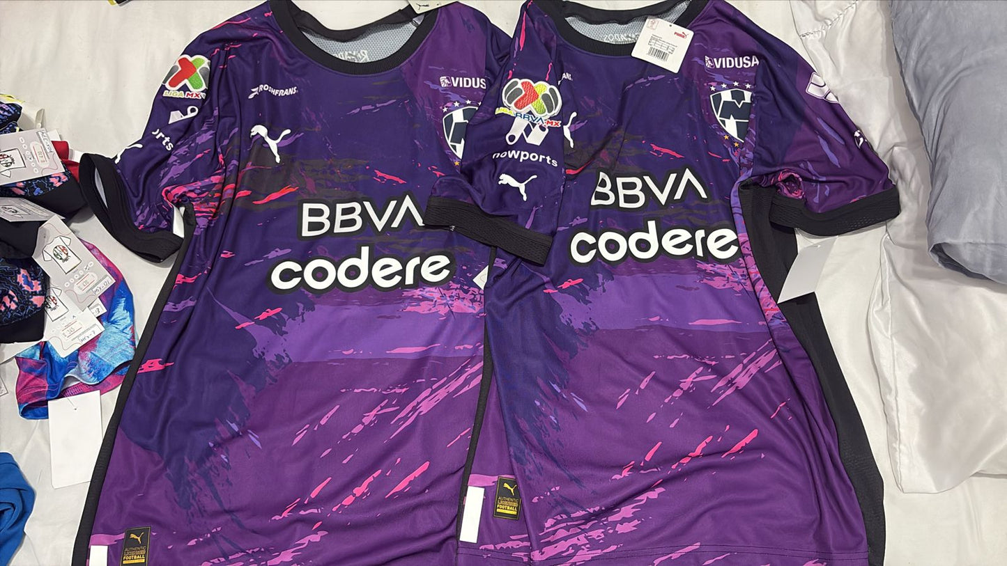 Camisa Rayados Monterrey Roxa - Puma x KidSuper Mundial de Clubes - Versão Jogador