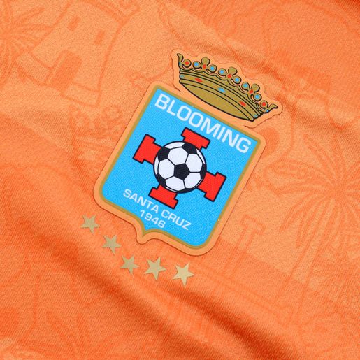 Camiseta Blooming Conmemorativa 2024