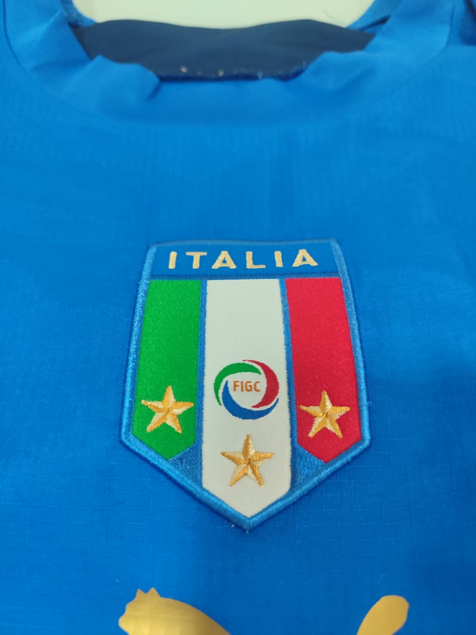 Camisa Itália Home 2006 Puma Materazzi 23 com Patches da Copa do Mundo