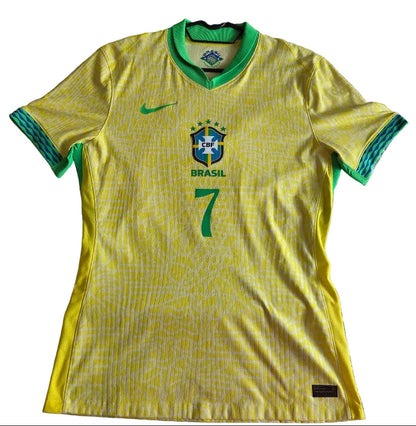 Camisa Seleção Brasil 2025 - Modelo JOGADOR PROFESSIONAL