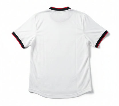 Flamengo · Titular 2022/23 · Player Issue away