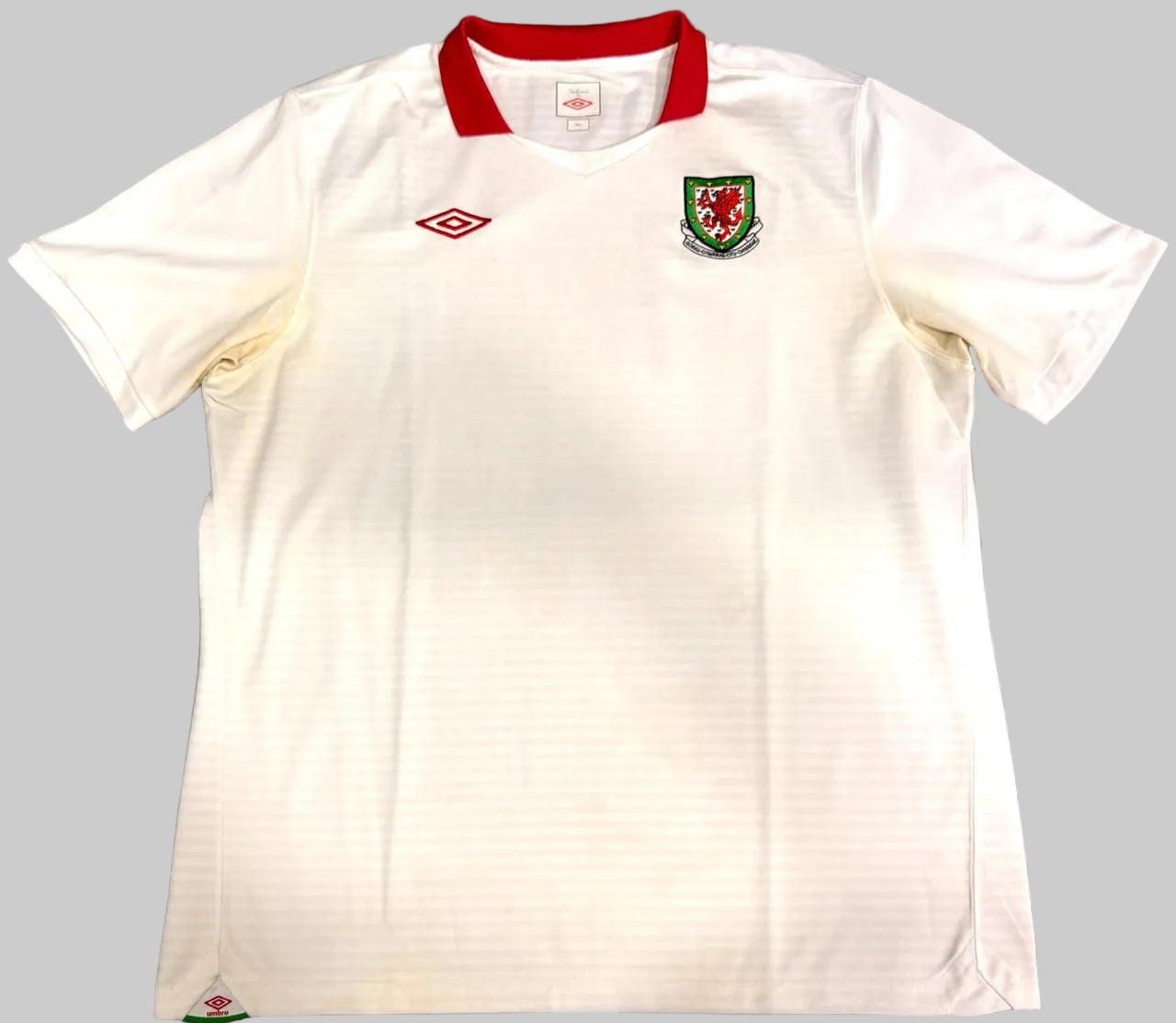 CAMISA DA SELEÇÃO DE PAÍS DE GALES 2010/11 AWAY - ORIGINAL