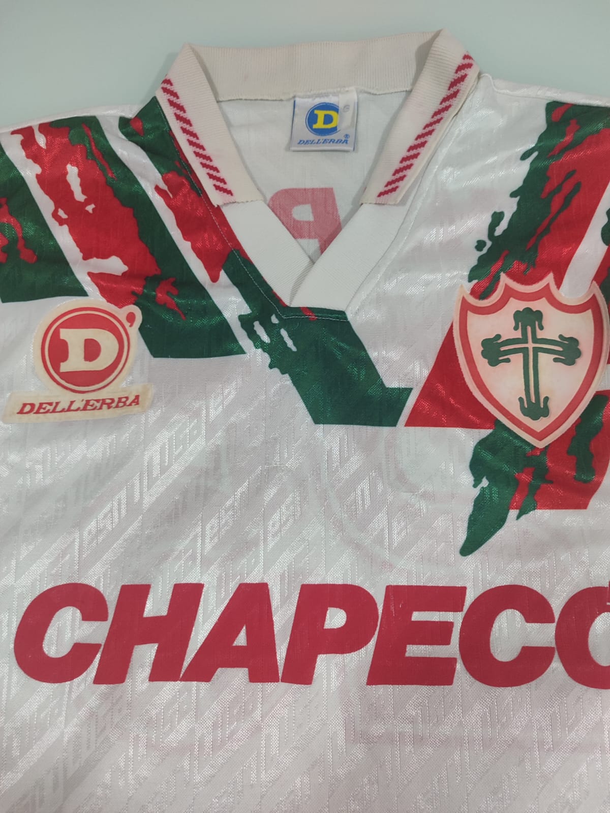 LINDA CAMISA PORTUGUESA – 1995 - UMA DAS RARAS DA LUSA! DE JOGO!
