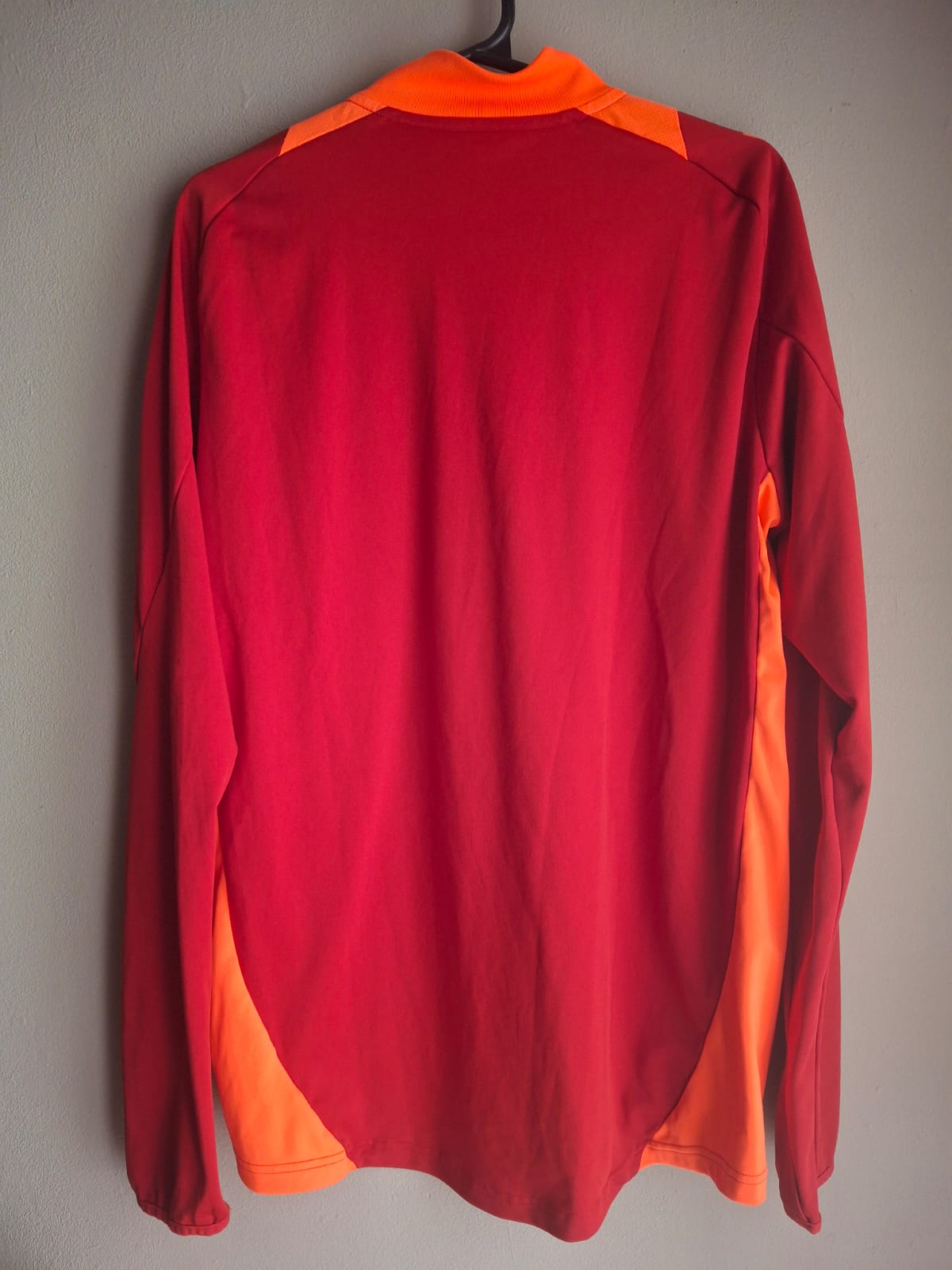 MOLETOM DE TREINO CHILE 2024/2025