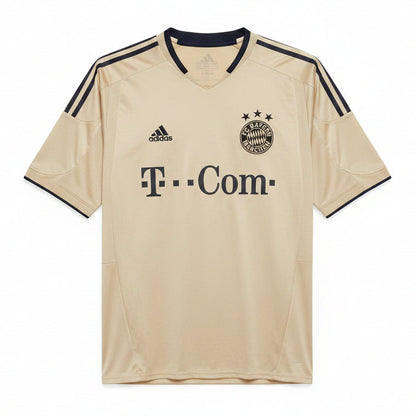 Bayern München · Away 2004/05 #31 — principal | Garrincha Shirts