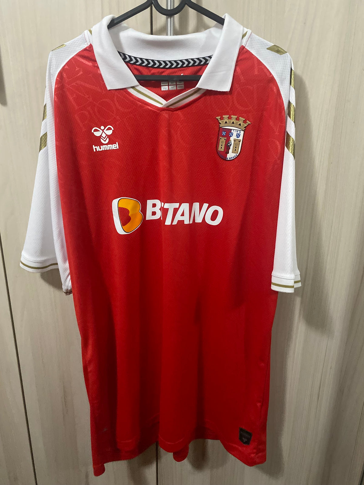 Camisa Braga Home 2021/22 Hummel – frente