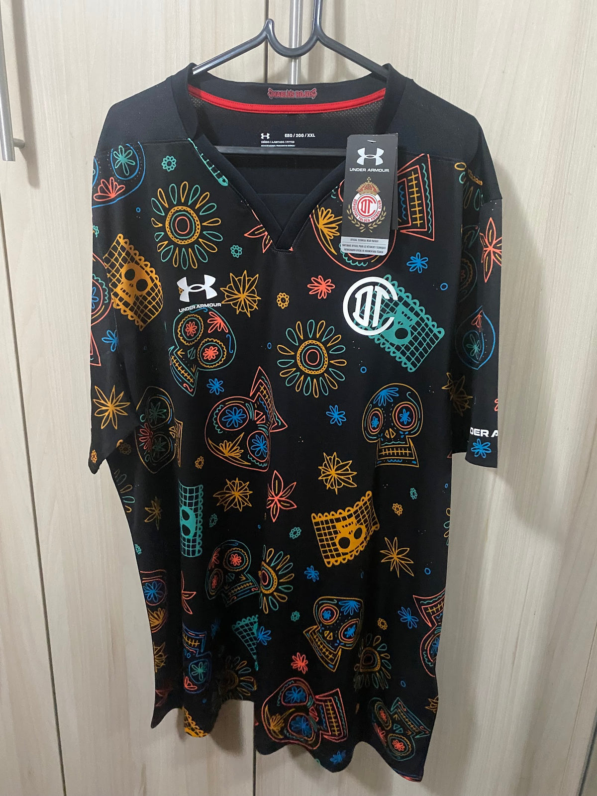 Camisa Toluca Third 2022 Under Armour Día de Muertos – frente