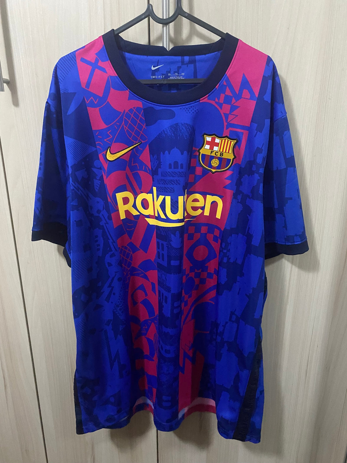 Camisa Barcelona Third 2021/22 Nike – frente