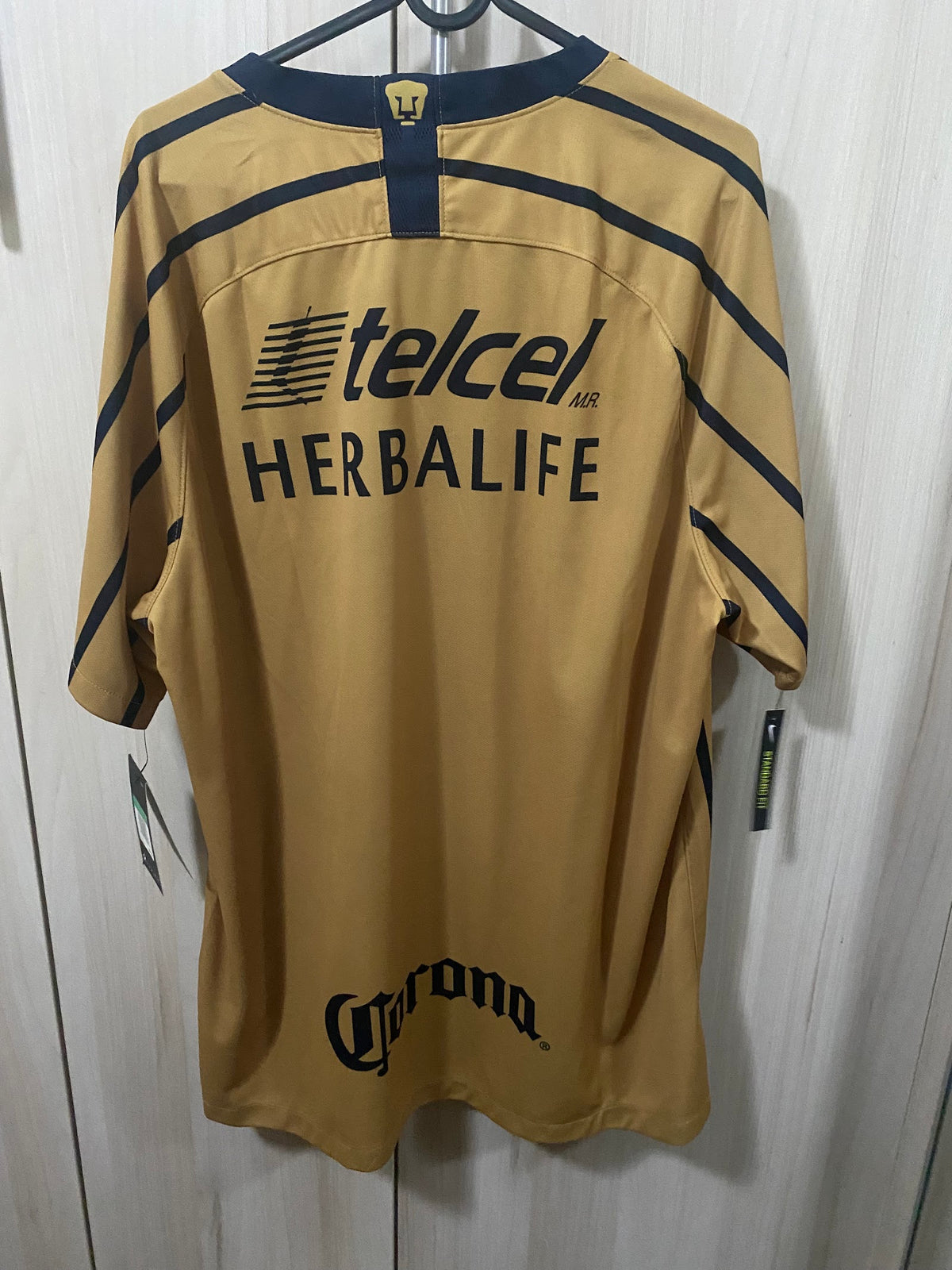 Camisa Pumas UNAM Third 2018 – costas