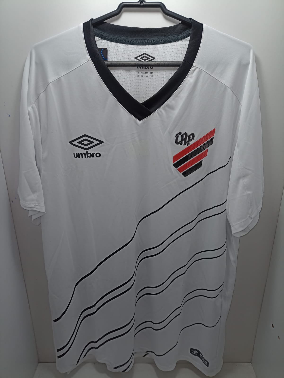 Athletico Paranaense 2019 away without sponsorship slight defects