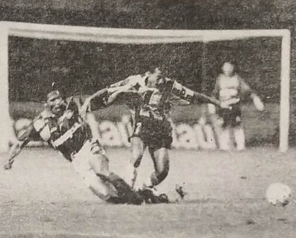 Linda Camisa do Caxias - Anos 90 - Em Pinturas - Usada em Jogo