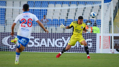 Linda Camisa do Colo-Colo - Goleiro - Brayan Cortés