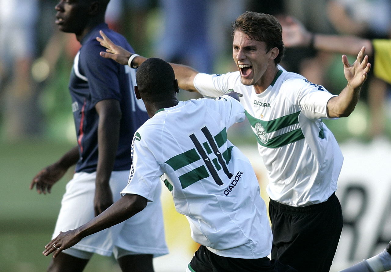 Rara e Linda Camisa Coritiba - De Jogo 2006 - Mangas Longas