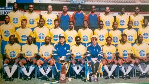 Raridade da África - Mamelodi Sundowns - África Do Sul #19 De Coleção!