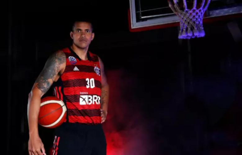 Espetacular Camisa do Flamengo - Basquete - Usada em Jogo