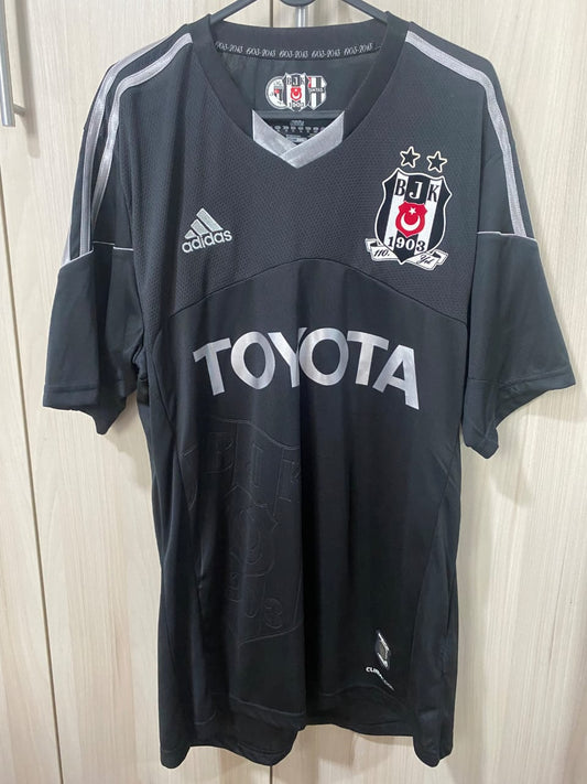 Besiktas away 110 anos