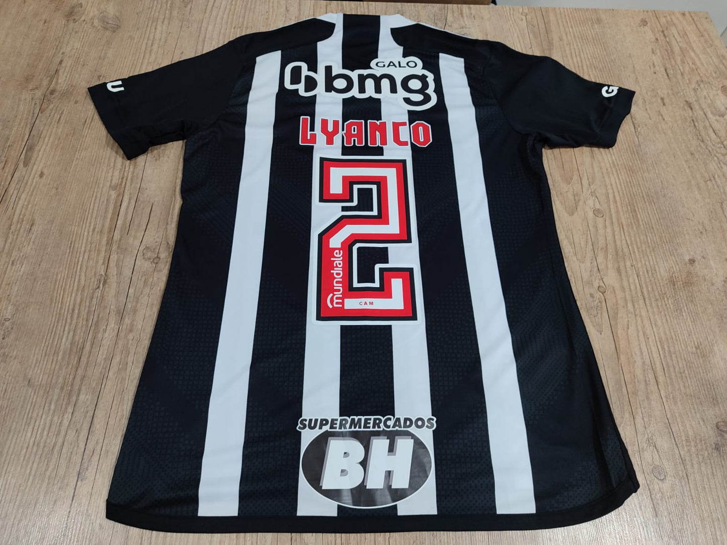 Camiseta de Jogo Atlético Mineiro – Libertadores  "Lyanco" – Tamanho M