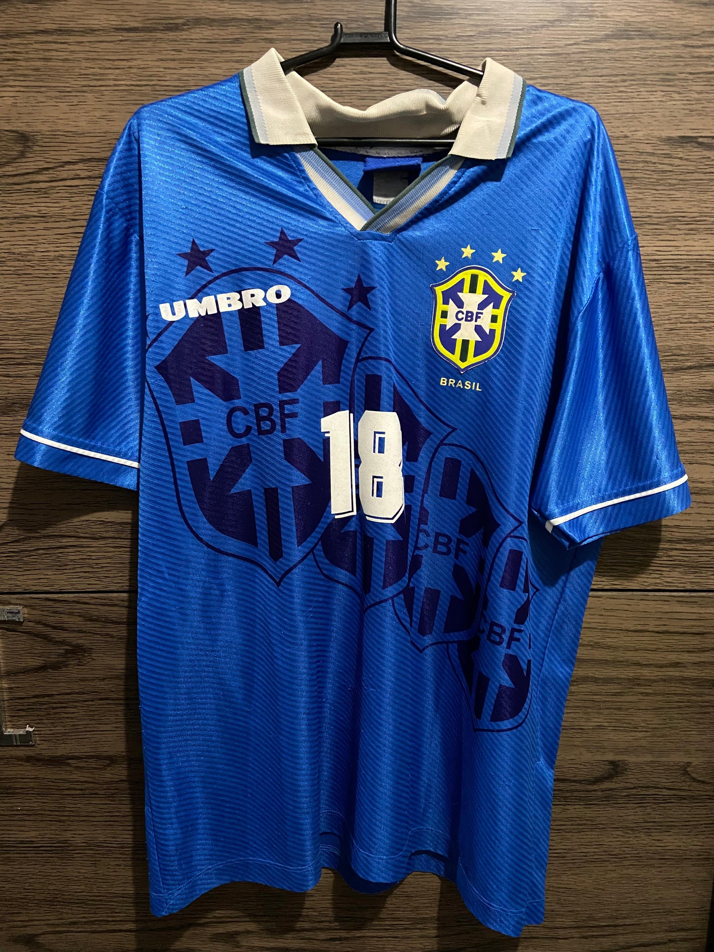 Camisa Brasil Umbro 1996 – Modelo Olimpíadas Personalizada Ronaldinho #20
