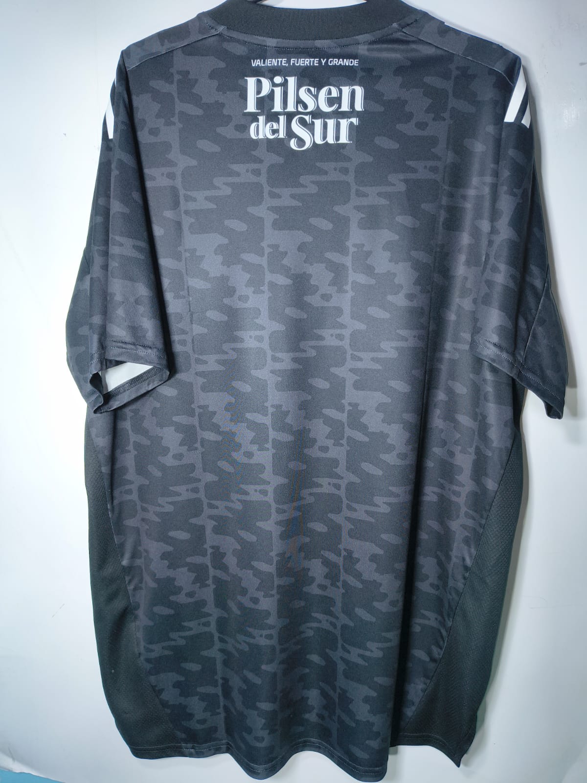 Colo Colo away 2020
