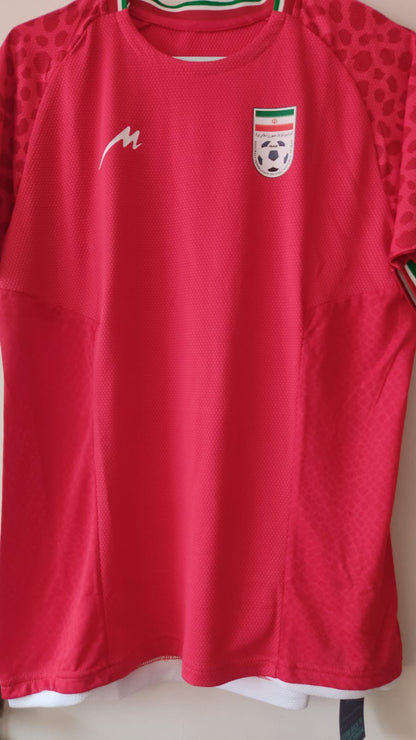 Camisa Iran visita