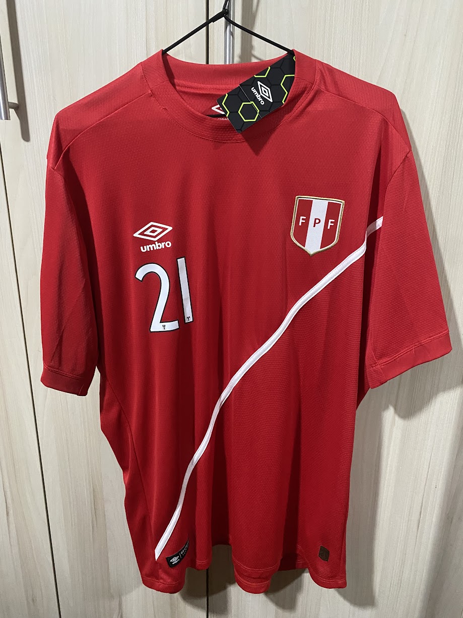 Peru – Away 2015