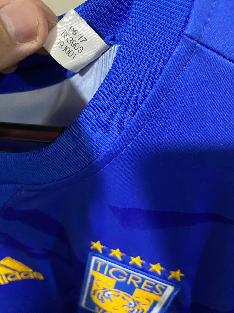 Tigres away 2017