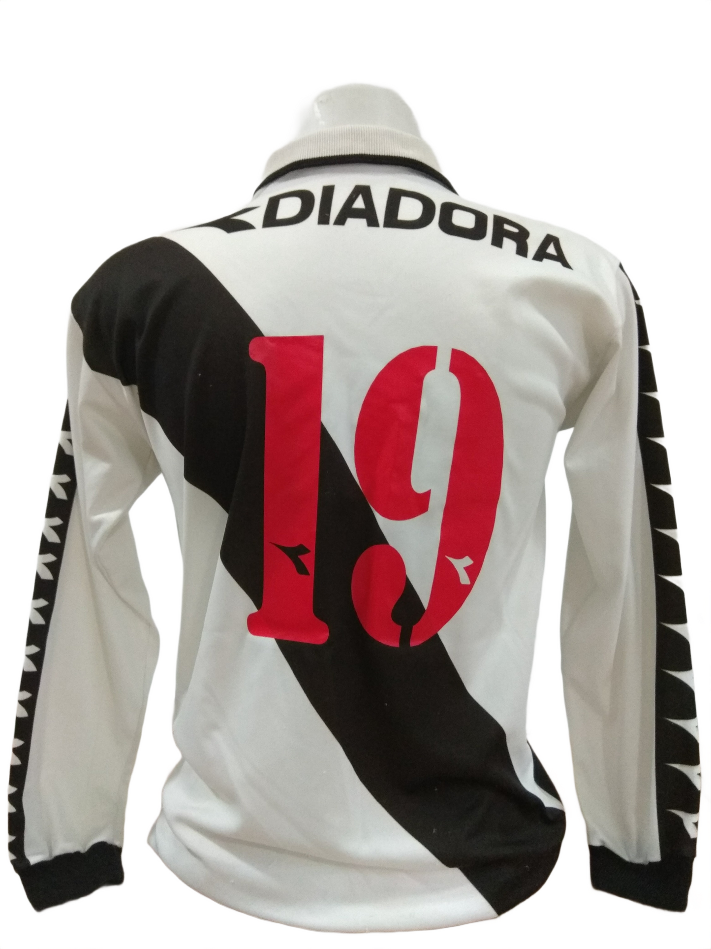 Danubio - Uruguai - 1999 · Matchworn · Mangas Longas - #19 Javier Chevantón