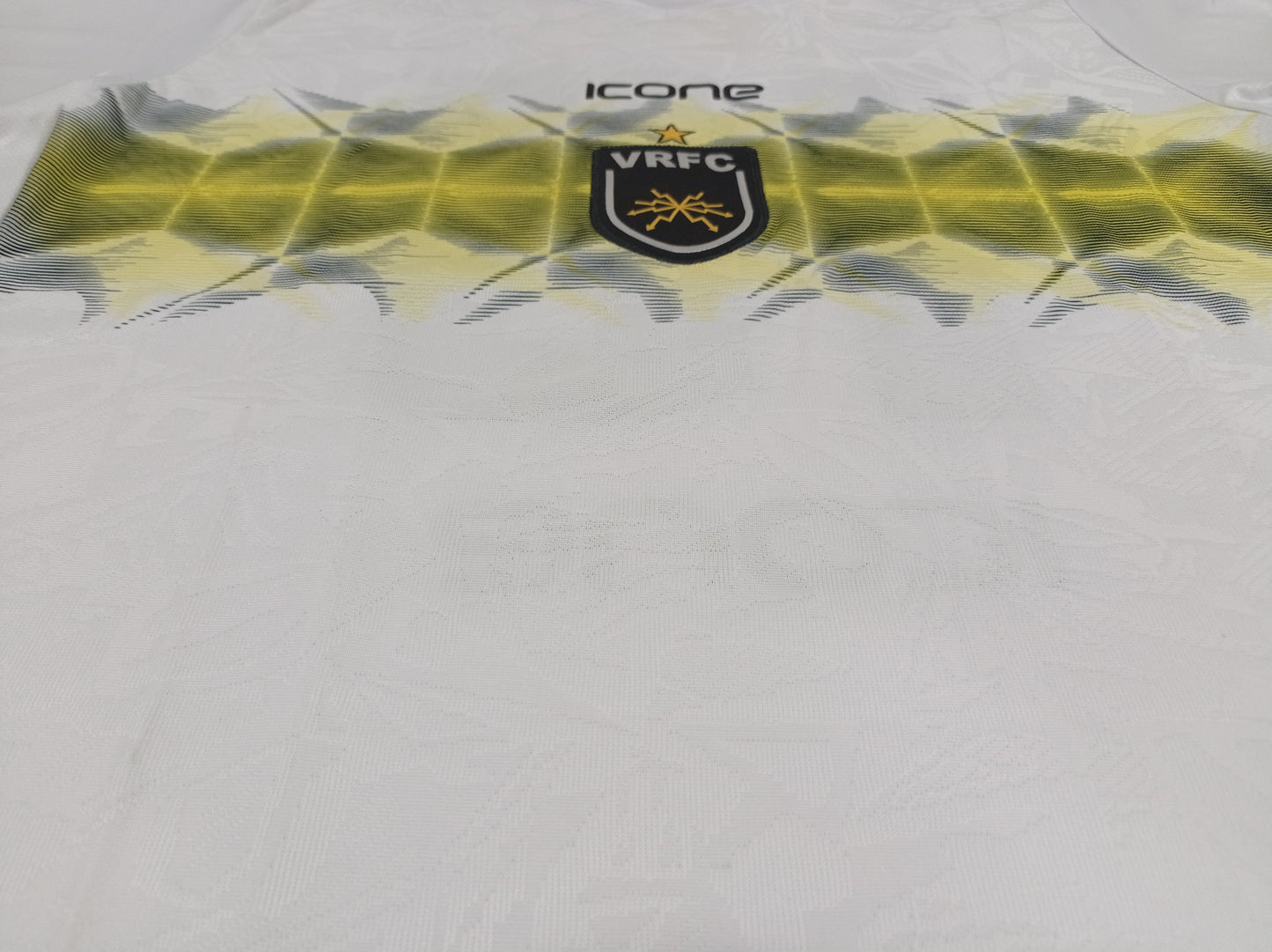 Volta Redonda Shirt - Away - #15 - Player Model