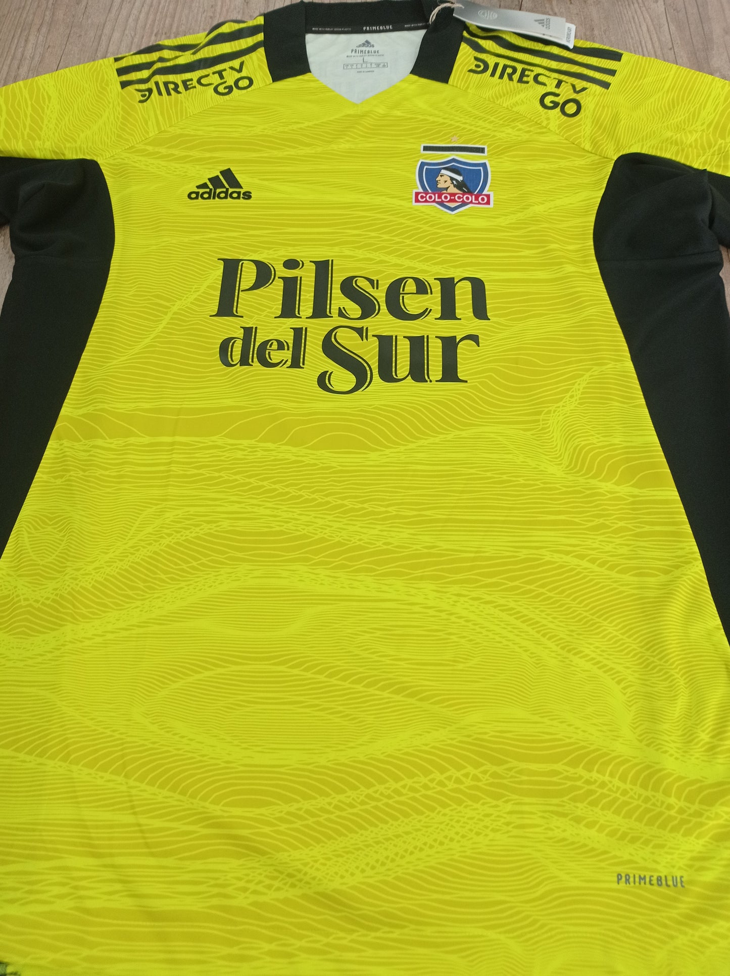 Linda Camisa do Colo-Colo - Goleiro - Brayan Cortés