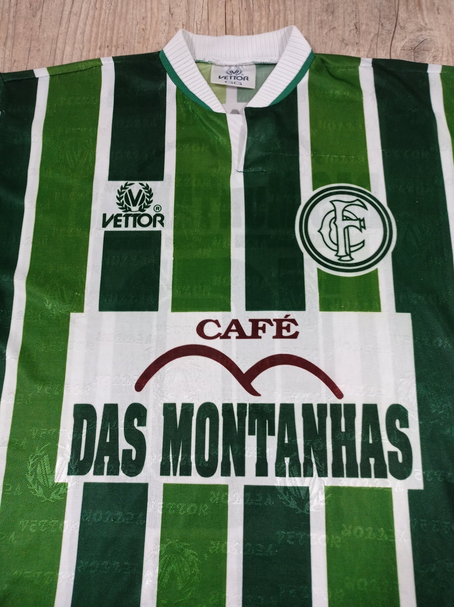 Rara E Linda Camisa Ipiranga De Manhuaçu - Vettor - Anos 90