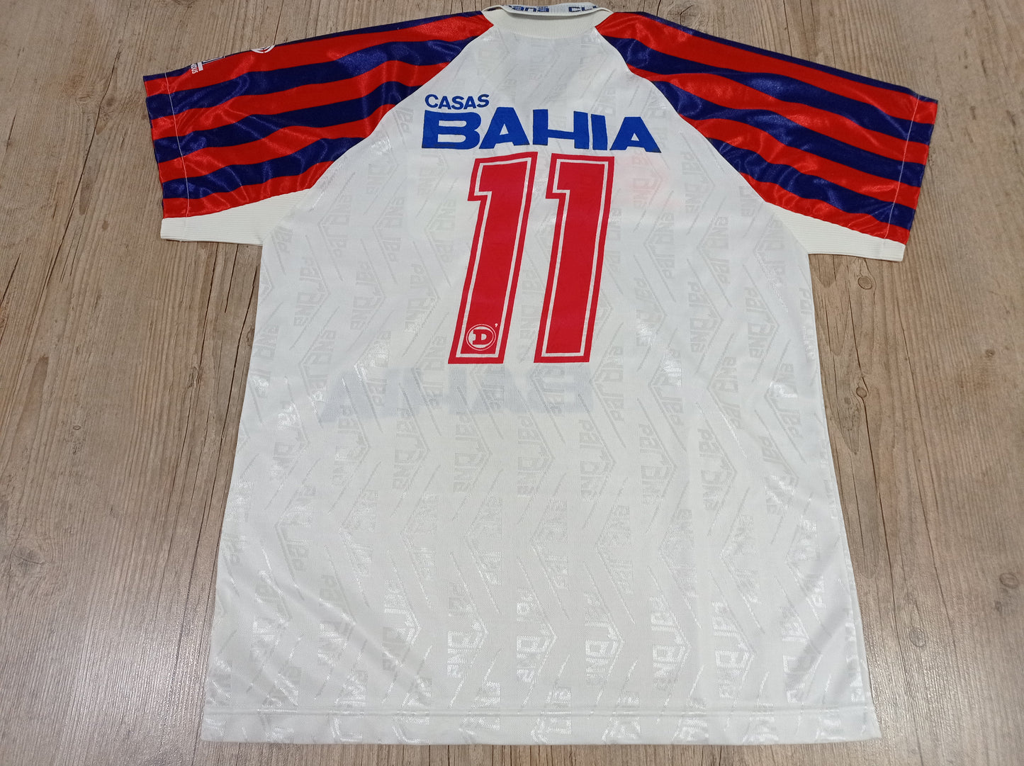 Sensational Paraná Clube Shirt - 90s - In the Game!