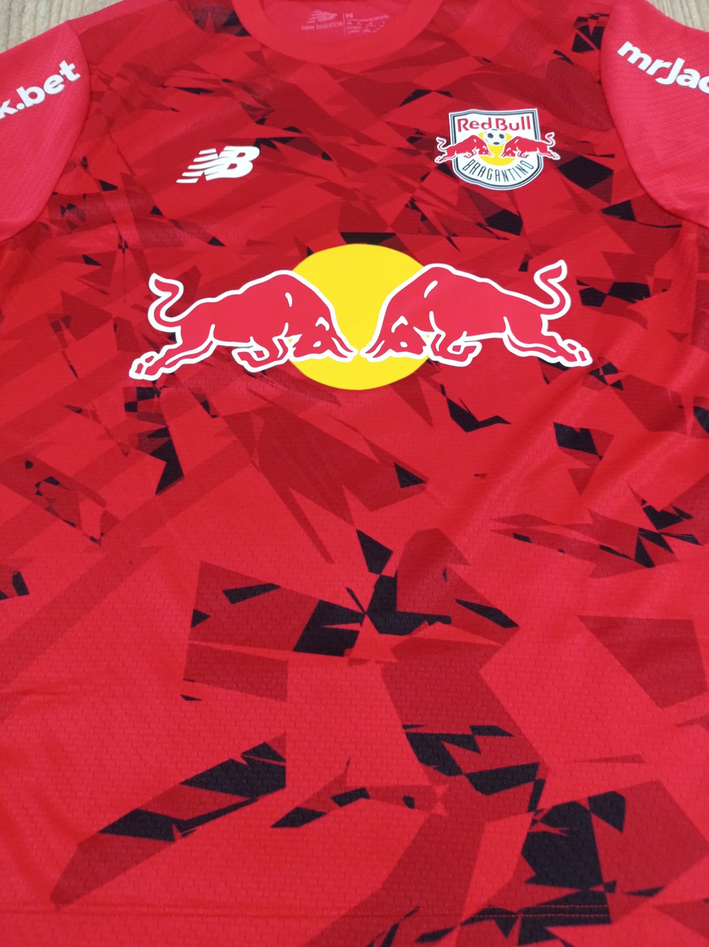 Beautiful Red Bull Bragantino Brazilian Championship Game Shirt