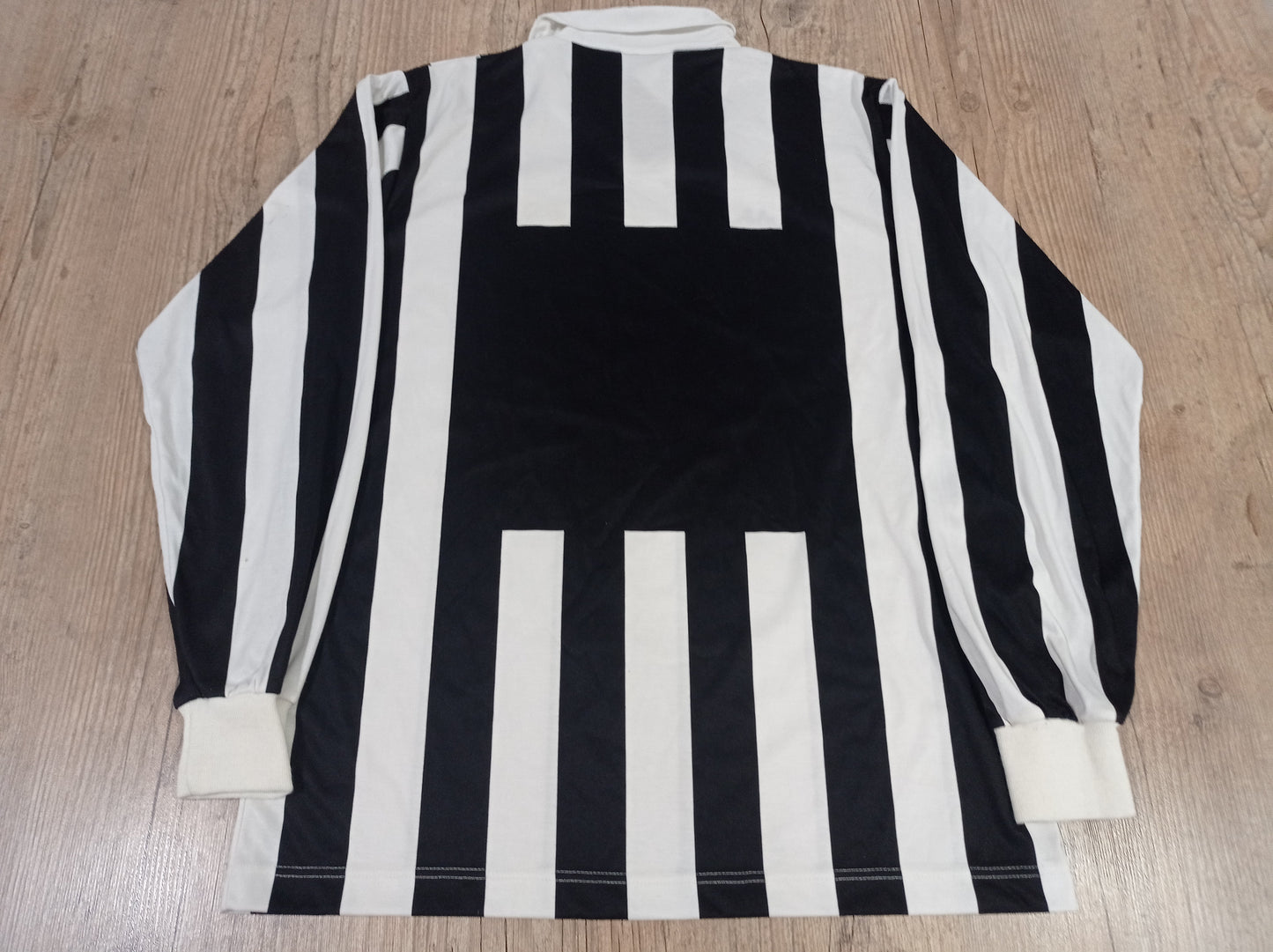 Espetacular Camisa Juventus Itália - 1989/1991 Mangas Longas
